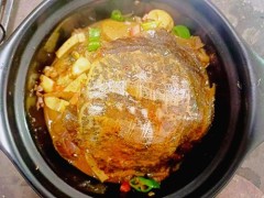 痛风可以吃淡水鱼吗    淡水鱼适合痛风患者吗