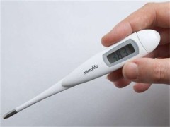发烧吃什么食物 发烧怎么办