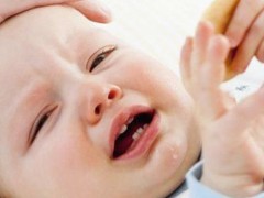 宝宝发烧抽搐怎么办 新生儿发烧抽搐怎么办