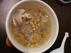 吃什么补脸上胶原蛋白，5种女人养颜补胶原蛋白汤