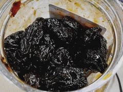 西梅干的功效和作用 西梅干吃多了会怎样