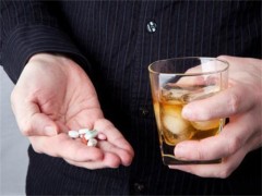 吃头孢多久能喝酒吗 吃头孢多久可以喝酒吗