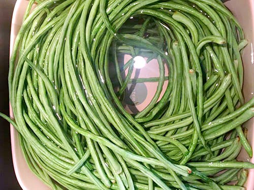 干煸四季豆怎么炒 干煸四季豆用焯水吗