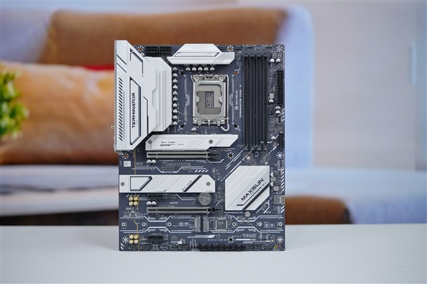 银白装甲+黑色PCB！铭瑄Z890-A  WIFI主板图赏