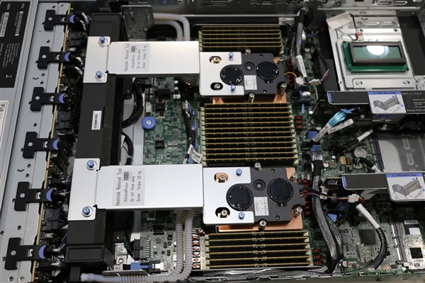 192核心384线程、5GHz起飞！AMD  Zen5 EPYC首测：领先至强6几乎40