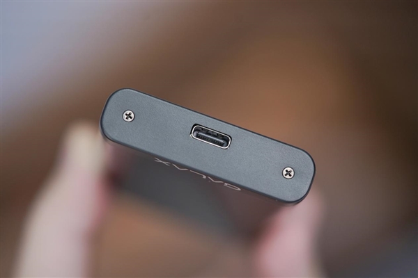 iPhone绝配！影驰首款磁吸移动SSD  PSD01图赏