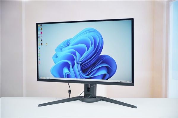 360Hz超高刷新率！技嘉AORUS  FO27Q3显示器图赏