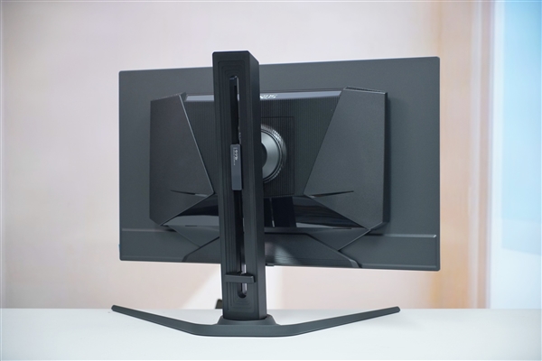 360Hz超高刷新率！技嘉AORUS  FO27Q3显示器图赏