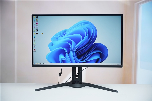 360Hz超高刷新率！技嘉AORUS  FO27Q3显示器图赏