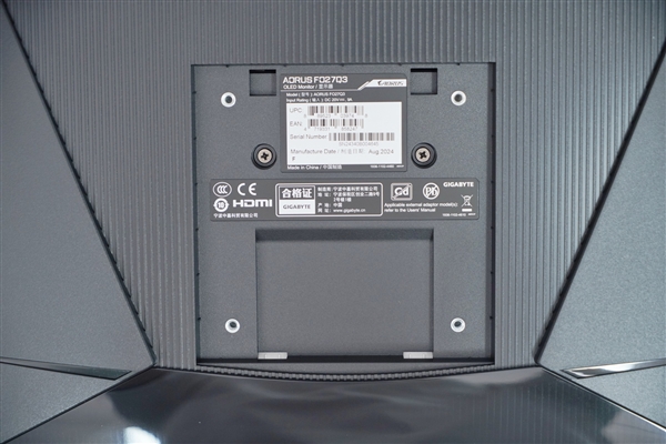 360Hz超高刷新率！技嘉AORUS  FO27Q3显示器图赏